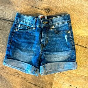 Outdoor Kids - Bass Pro Shop